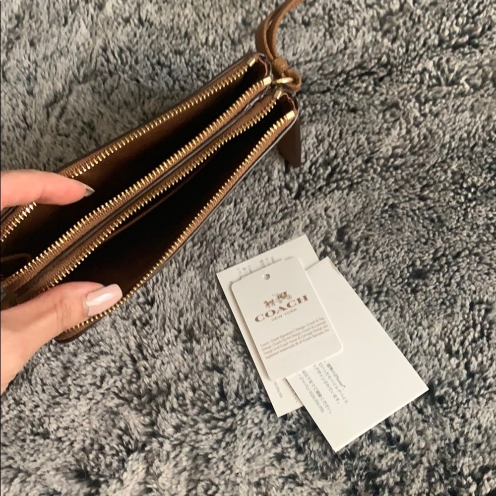 Coach Wristlet - Picture 4 of 5